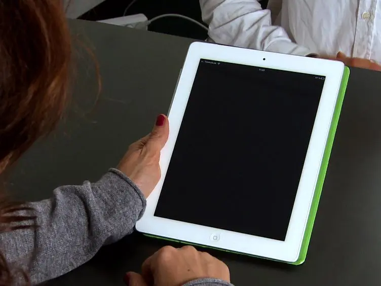 Assessment of Age-related Changes in Cognitive Functions Using EmoCogMeter, a Novel Tablet-computer Based Approach