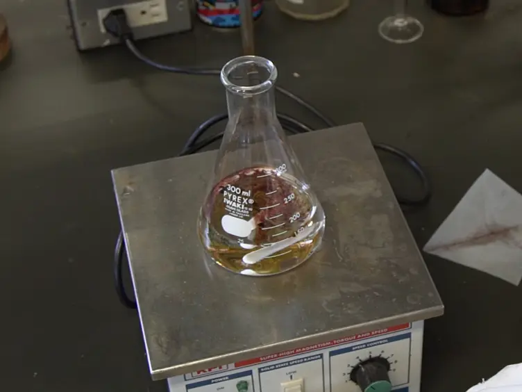 Synthesis of Cyclic Polymers and Characterization of Their Diffusive Motion in the Melt State at the Single Molecule Level