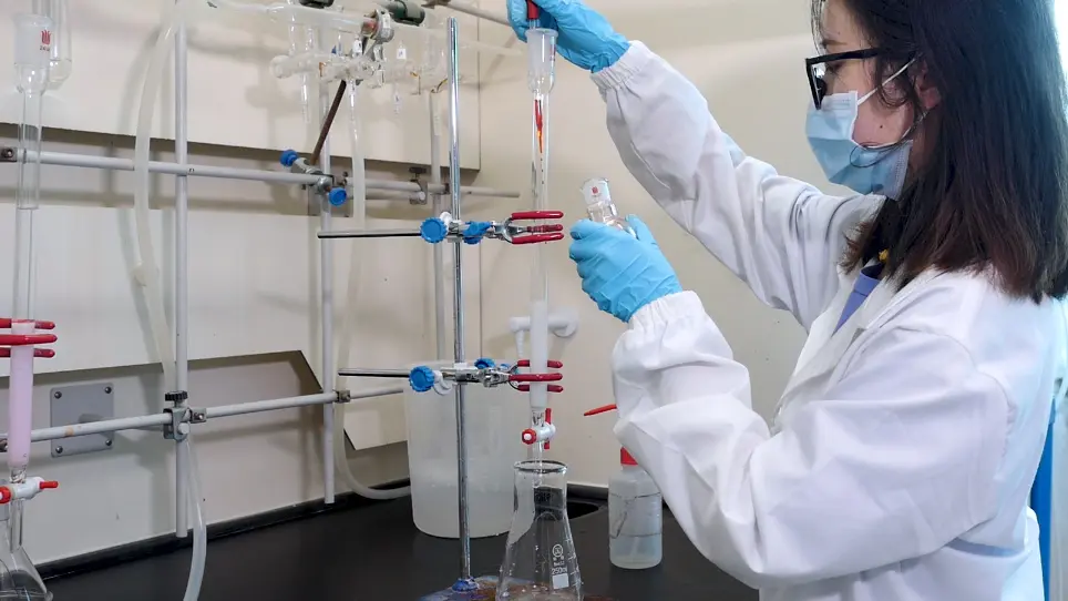 Optimized Griess Reaction for UV-Vis and Naked-eye Determination of Anti-malarial Primaquine