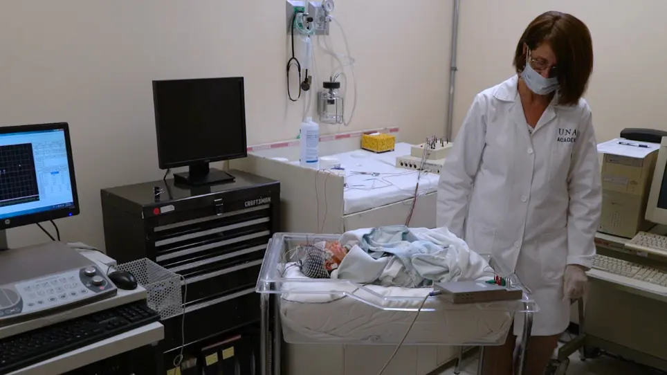 How to Obtain Reliable Visual Event-related Potentials in Newborns
