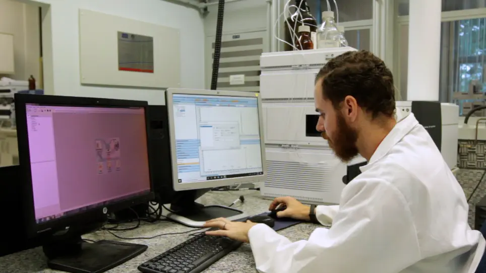 Mass Spectrometry-Guided Genome Mining as a Tool to Uncover Novel Natural Products