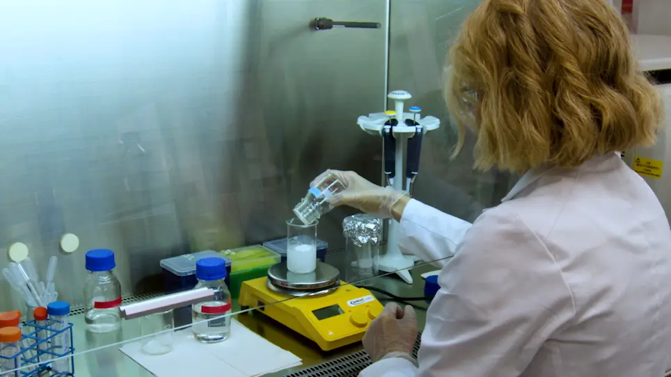 GM-Free Generation of Blood-Derived Neuronal Cells