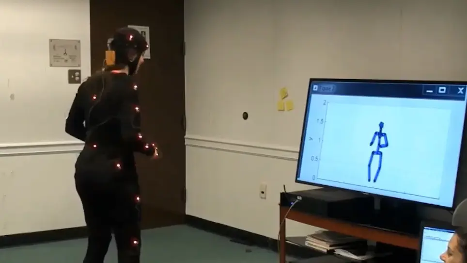 Real-Time Proxy-Control of Re-Parameterized Peripheral Signals using a Close-Loop Interface