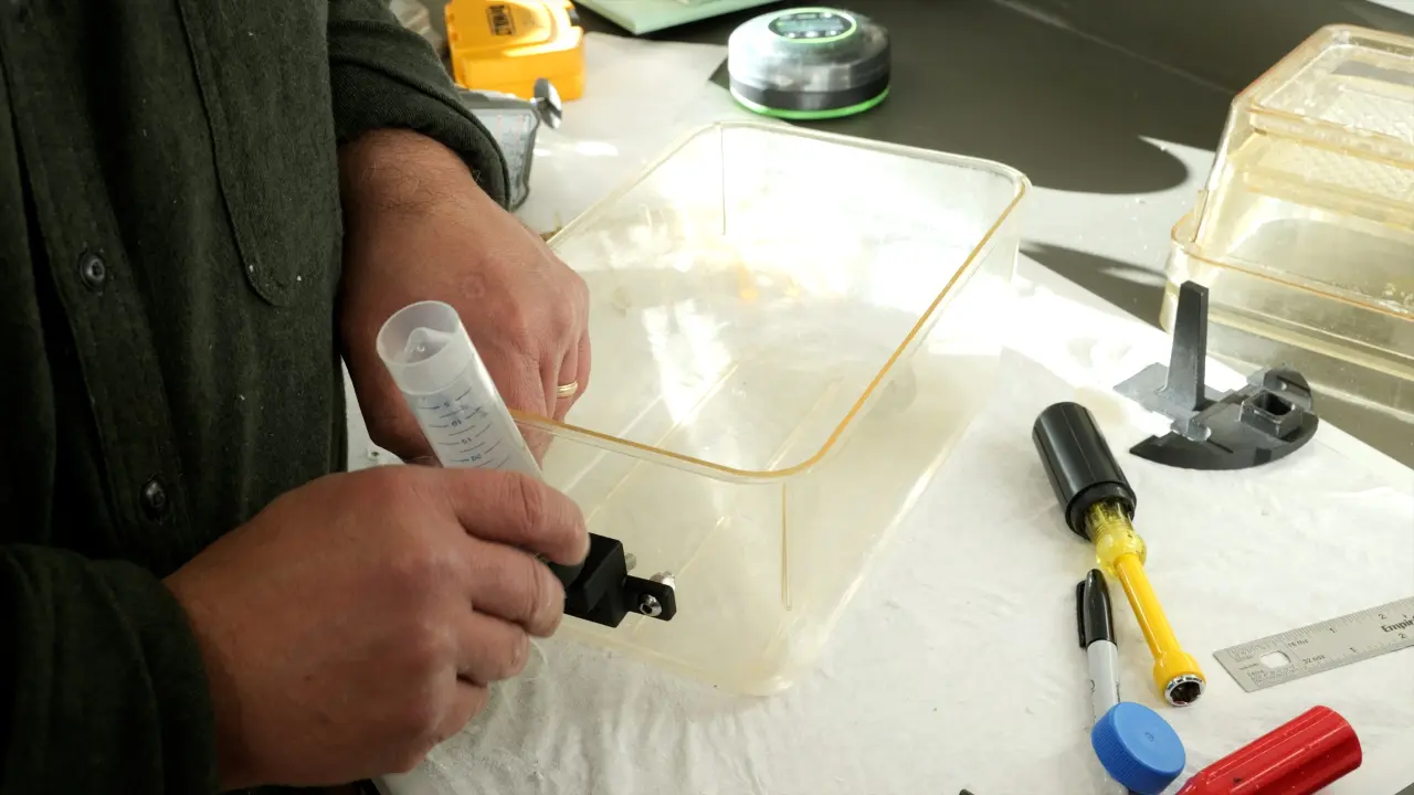 A Do-it-yourself System for Scheduled Feeding of Laboratory Rodents in Their Home Cage